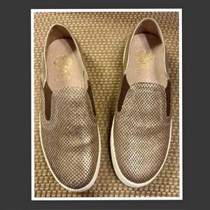 Vince Camuto Slip-On Sneakers Metallic - Size 7 1/2